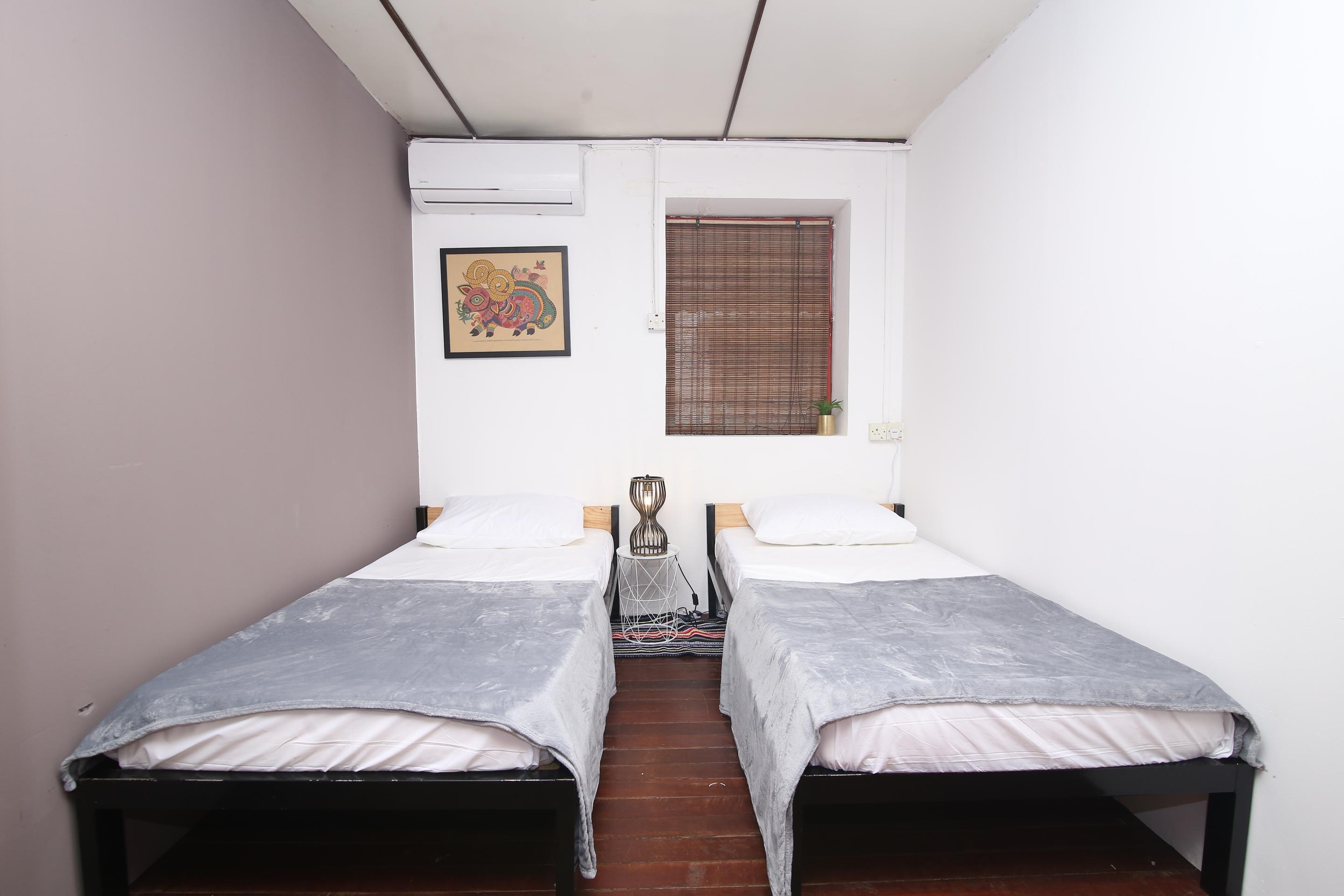 Spot On 90141 Threehouse Bed & Breakfast Kuching Esterno foto